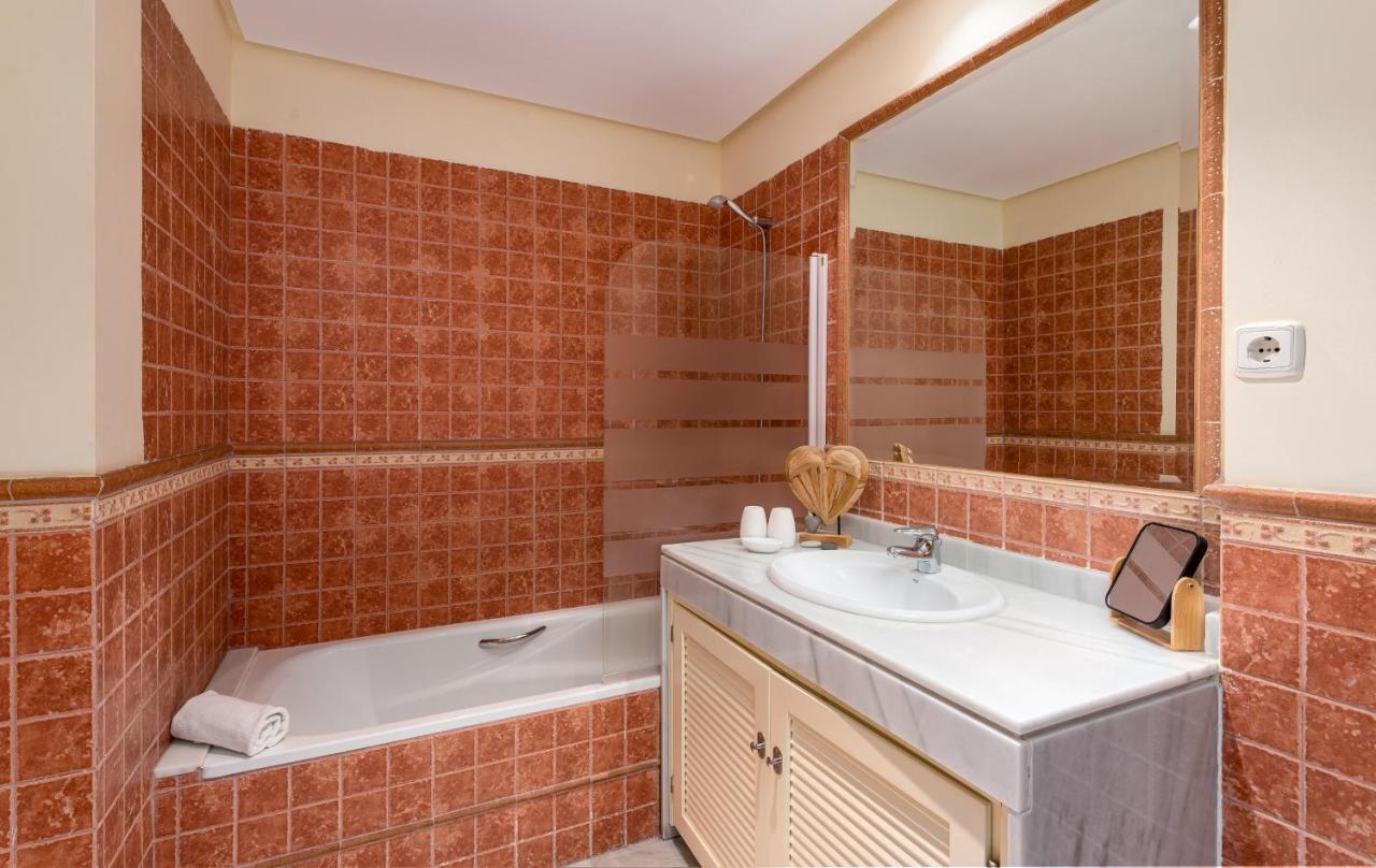Colinas El Hacho 2320 Sea View Apartment Manilva Exterior photo