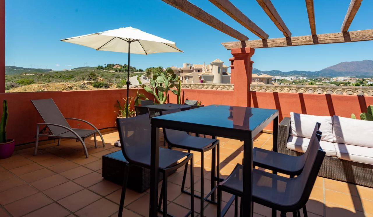 Colinas El Hacho 2320 Sea View Apartment Manilva Exterior photo
