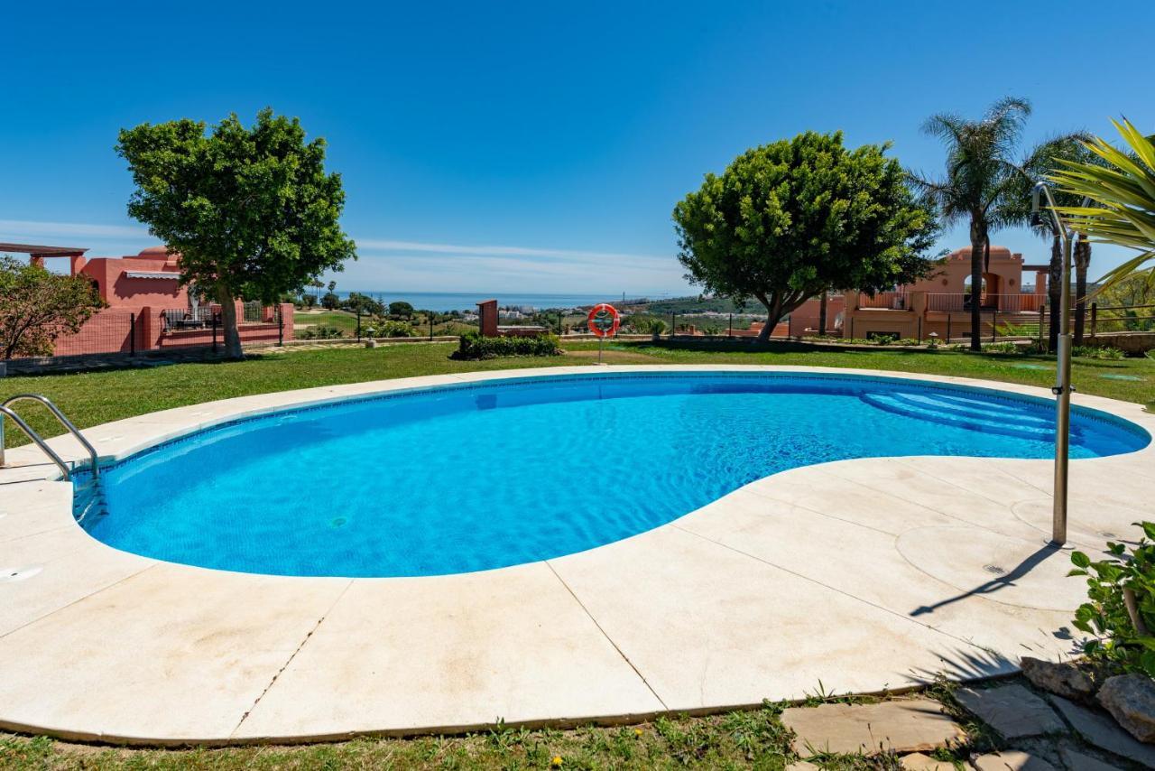Colinas El Hacho 2320 Sea View Apartment Manilva Exterior photo